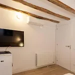 Ramblas Apartments Chic Stay - 03
